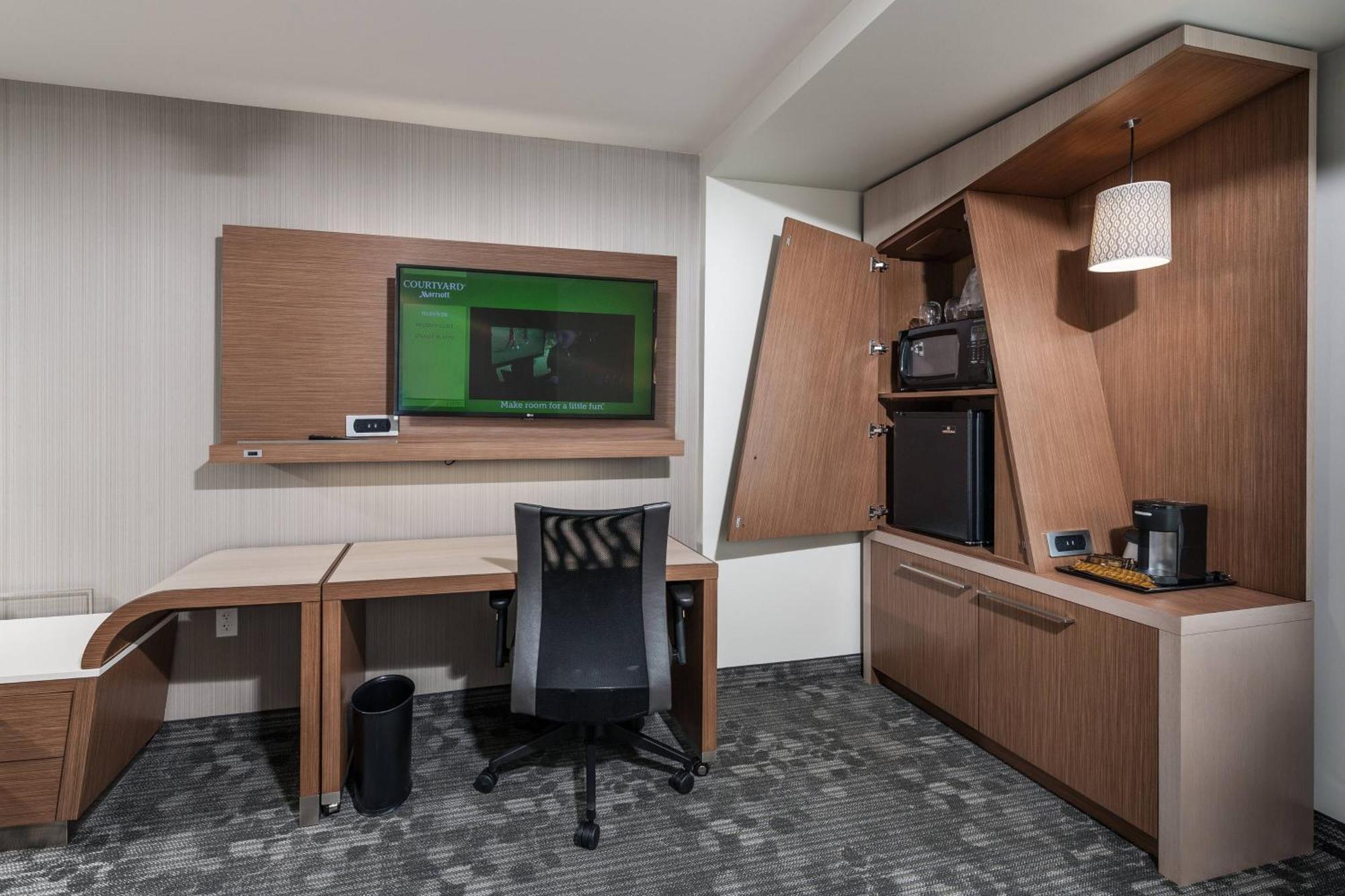 Hotel Courtyard By Marriott Boston Littleton Esterno foto