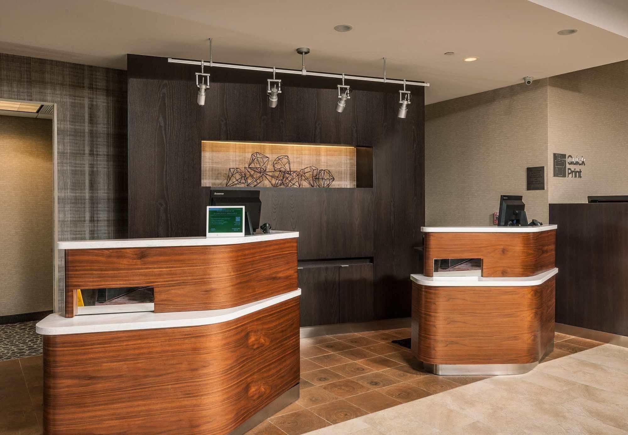 Hotel Courtyard By Marriott Boston Littleton Esterno foto