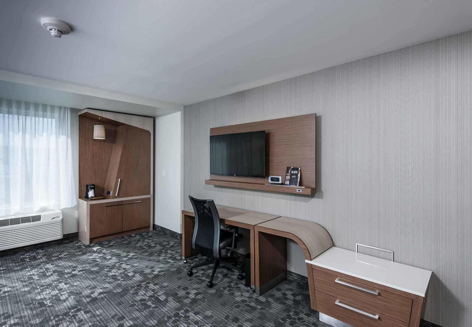 Hotel Courtyard By Marriott Boston Littleton Esterno foto